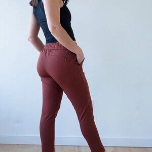 Alder open air hiking, traveling, workout pant in Clay S